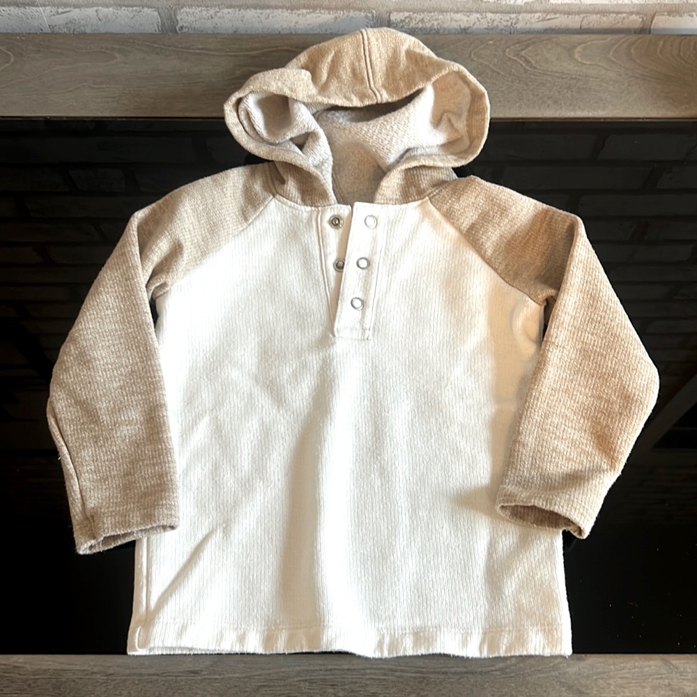 Old Navy Raglan hoodie